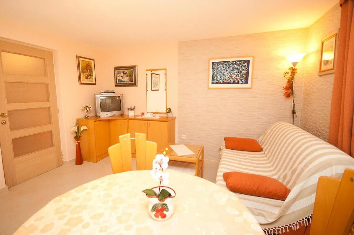 Apartments And Rooms With Parking Space Baska, Krk - 19424 Croatia