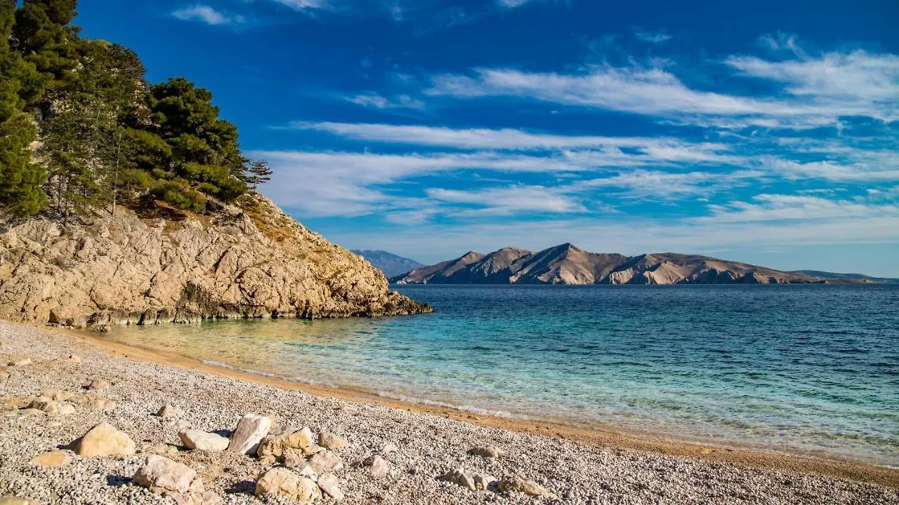 Apartments And Rooms With Parking Space Baska, Krk - 19424 Baska (Krk)