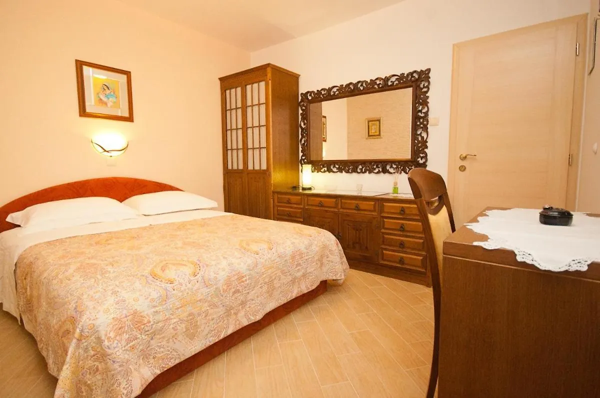 Guest house Apartments And Rooms With Parking Space Baska, Krk - 19424
